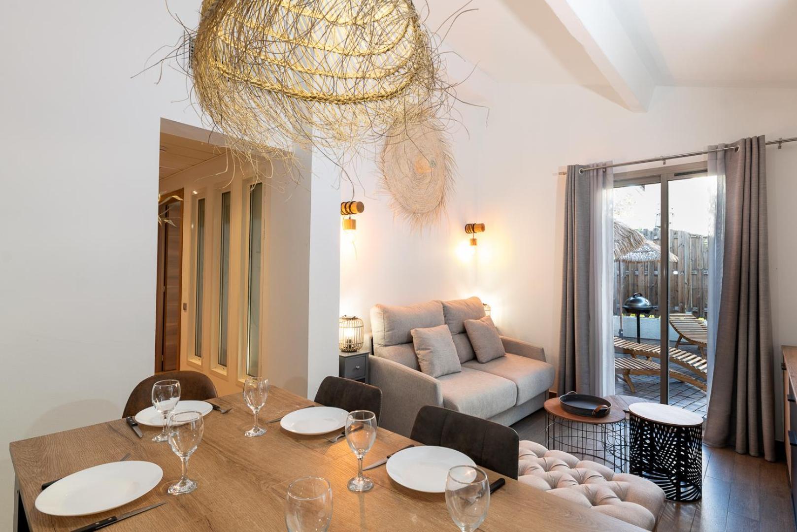 Apartment 6 Pers Jardin Prive La Bambou - Mandara , Antibes French Riviera *